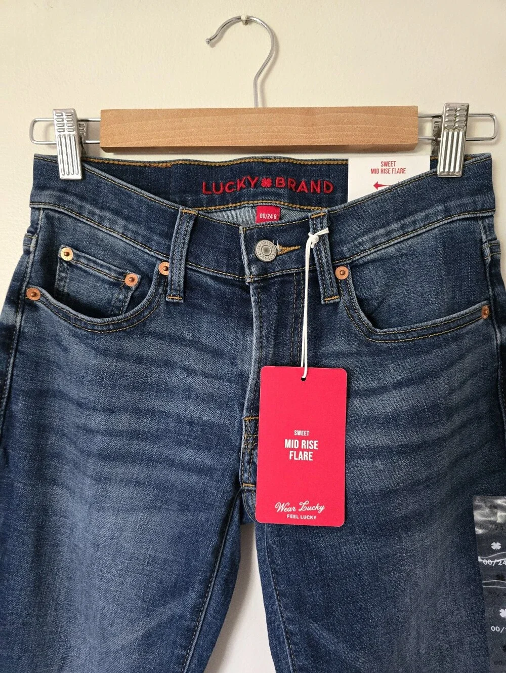 New Lucky Brand Size 00/24 Sweet Mid Rise Flare Jeans